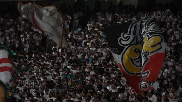 جماهير الزمالك تحفز لاعبيها في القاهرة