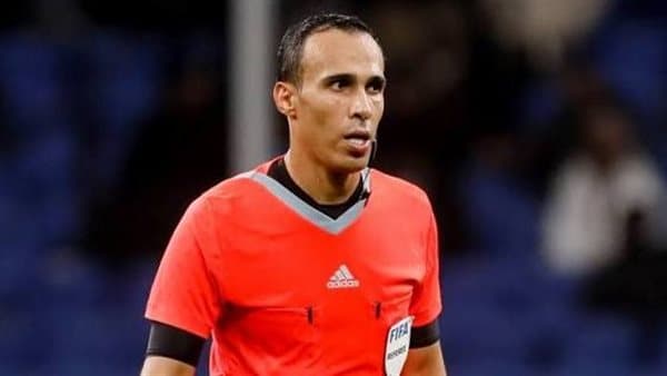حكام مباراة اتحاد جدة والنصر في دوري روشن