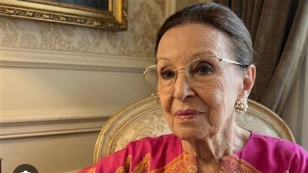 نجاة الصغيرة تحظى بتكريمات فخرية