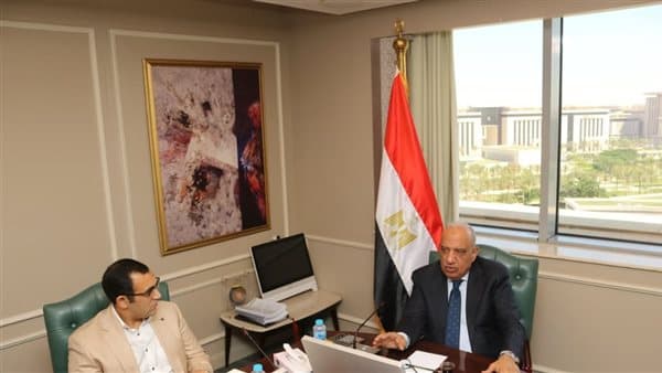 محمود عصمت يتحدث عن إصلاح سوق الكهرباء