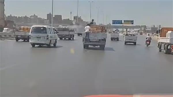 الأجهزة الأمنية تحقق في فيديو مزاعم سرقة سيارة على الدائري
