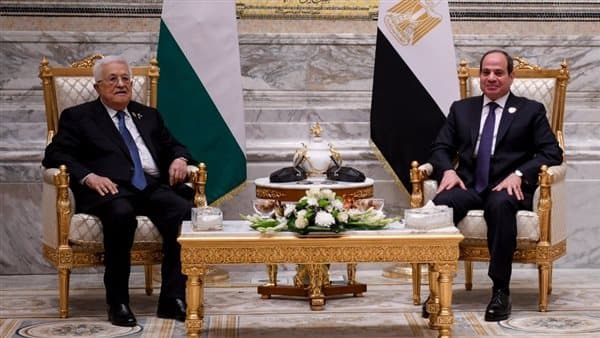 السيسي وأبو مازن يناقشان التطورات الفلسطينية