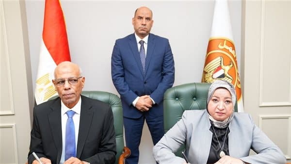 وزير العمل يطلق برامج طويلة المدى في مهني 2030