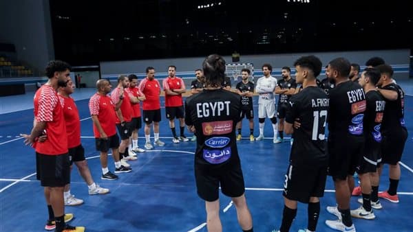 منتخب مصر لكرة الصالات ينهى تدريباته قبل السفر للجزائر