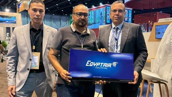 مصر للطيران تطرح تحديث أسطولها وخدماتها الرقمية في دبي 2026