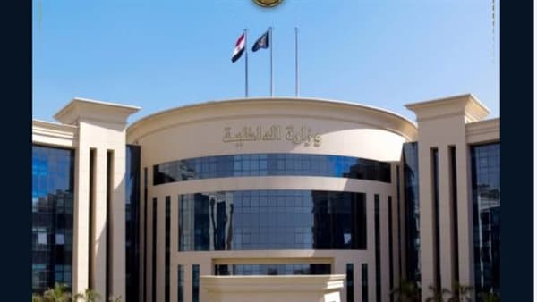 مصدر أمني ينفي إضراب نزلاء المنيا