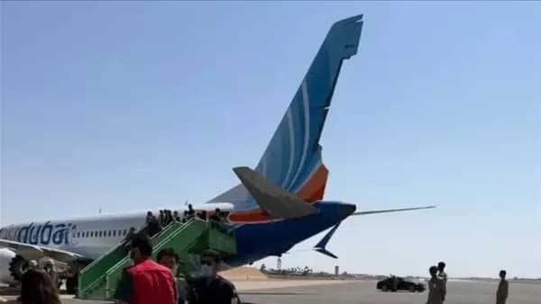 مساعد طيار في فلاي دبي يمنعه عمان من الطيران بعد زيارة سوريا