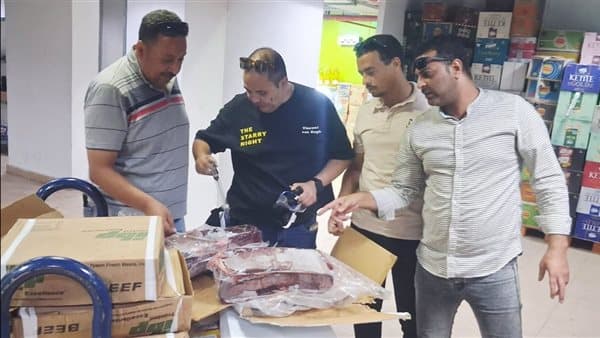 ضبط 22 طن مواد غذائية ولحوم و23 ألف لتر وقود بأسيوط