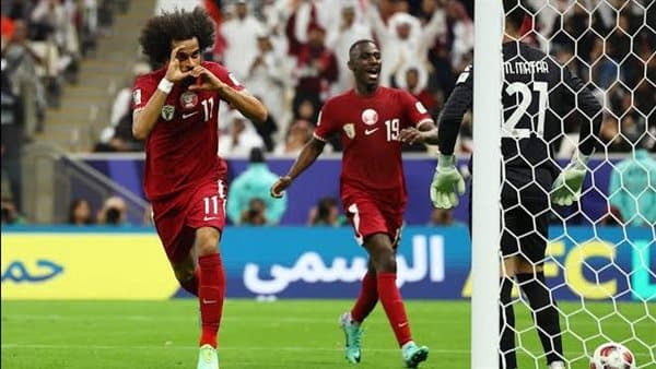 تشكيلة السعودية وقطر في نصف النهائي