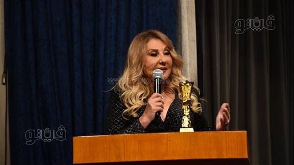 نادية الجندي تعبر عن قلقها من الحفاظ على النجاح