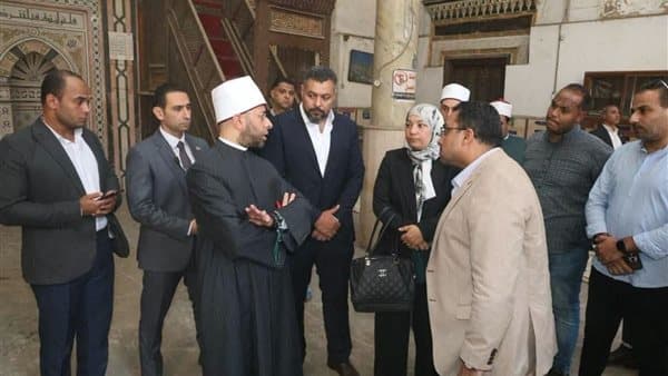 وزير الأوقاف يفتتح مشروع تطوير مسجد الشعراني