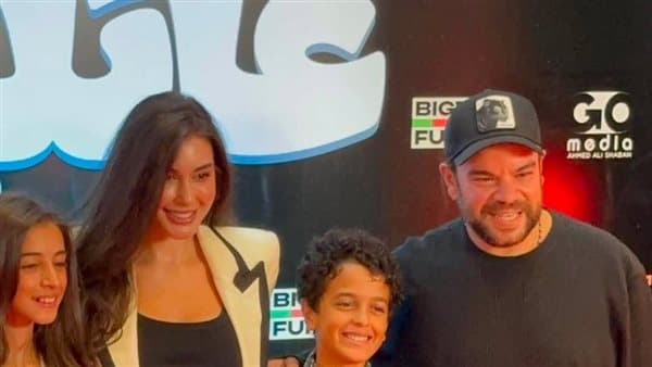 ياسمين صبري ونسرين أمين في عرض فيلم مطلوب عائليا