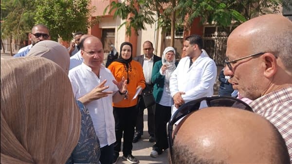 وكيل صحة الدقهلية يتفقد مستشفى أجا لمتابعة التطوير