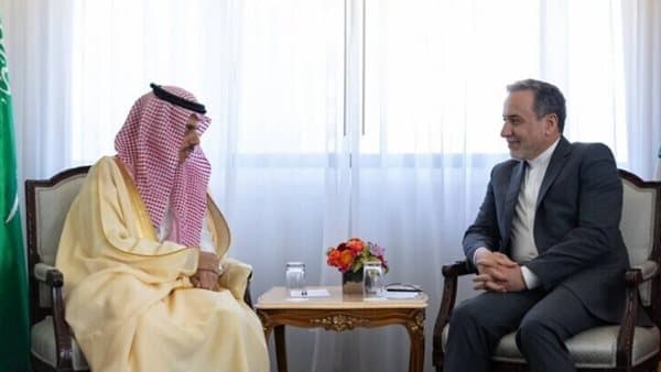عراقجي يوضح اتصال بن فرحان ودور إيران في الوساطة