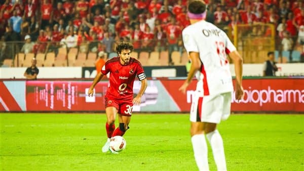 نجم الأهلي السابق يعلق على مستوى القمة ومحمد هاني أسطورة الجبهة اليمنى