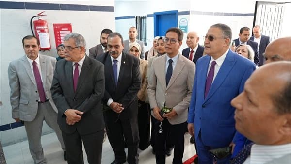 افتتاح عيادات ومركز اختبارات في جامعة بنها بالأعبور
