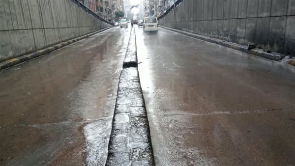 مواصلة صرف مياه الأمطار بالأسكندريه