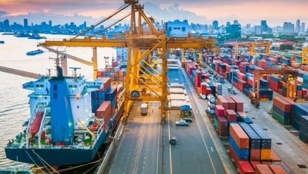 خبراء يوضحون سبب فشل شركات مصر في التوسع عالميًا