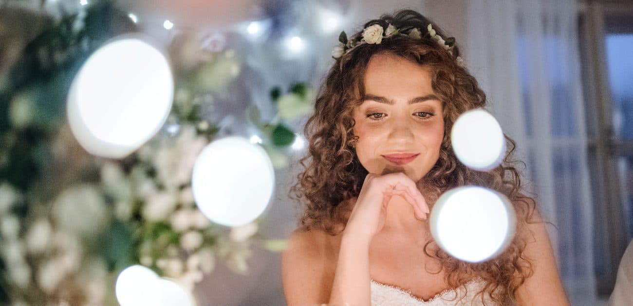 Optimal Time to Buy Your Wedding Dress