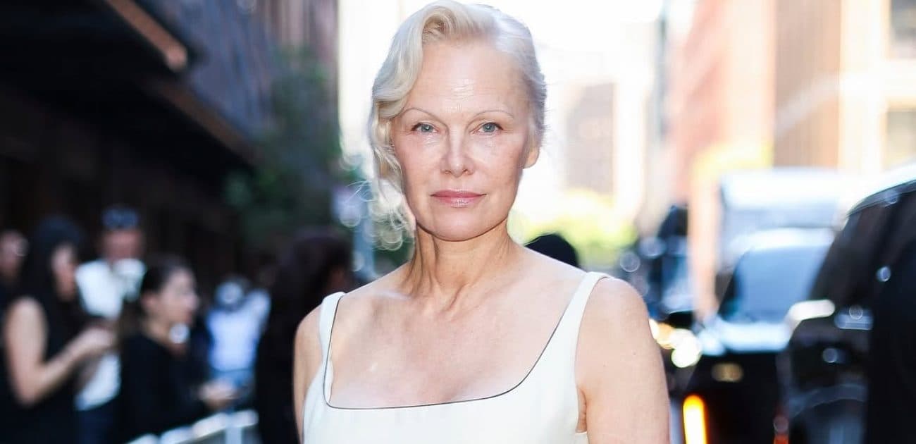 Pamela Anderson's makeup look change