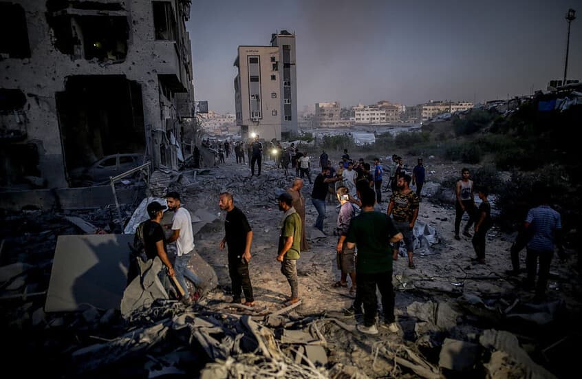Israeli Forces Continue Gaza Destruction