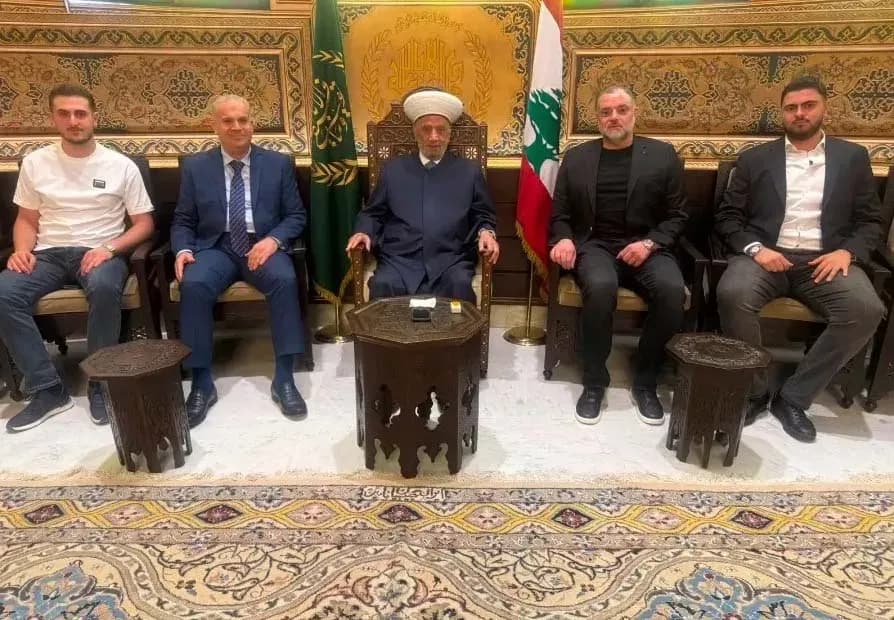 Mufti Daryan Meets Bashara Sarouji in Bekaa