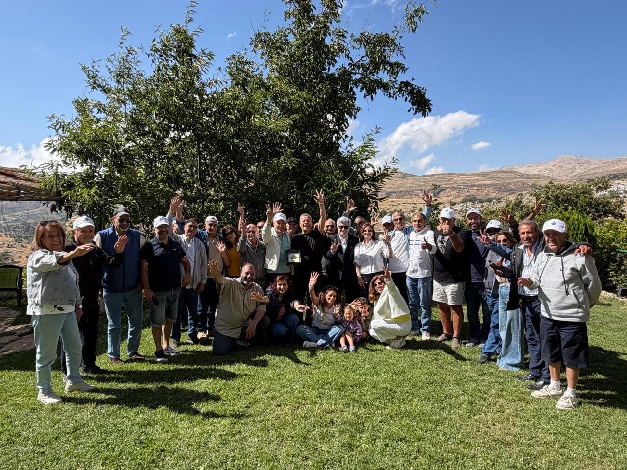 Kataeb Dekkiane organizes recreational trip