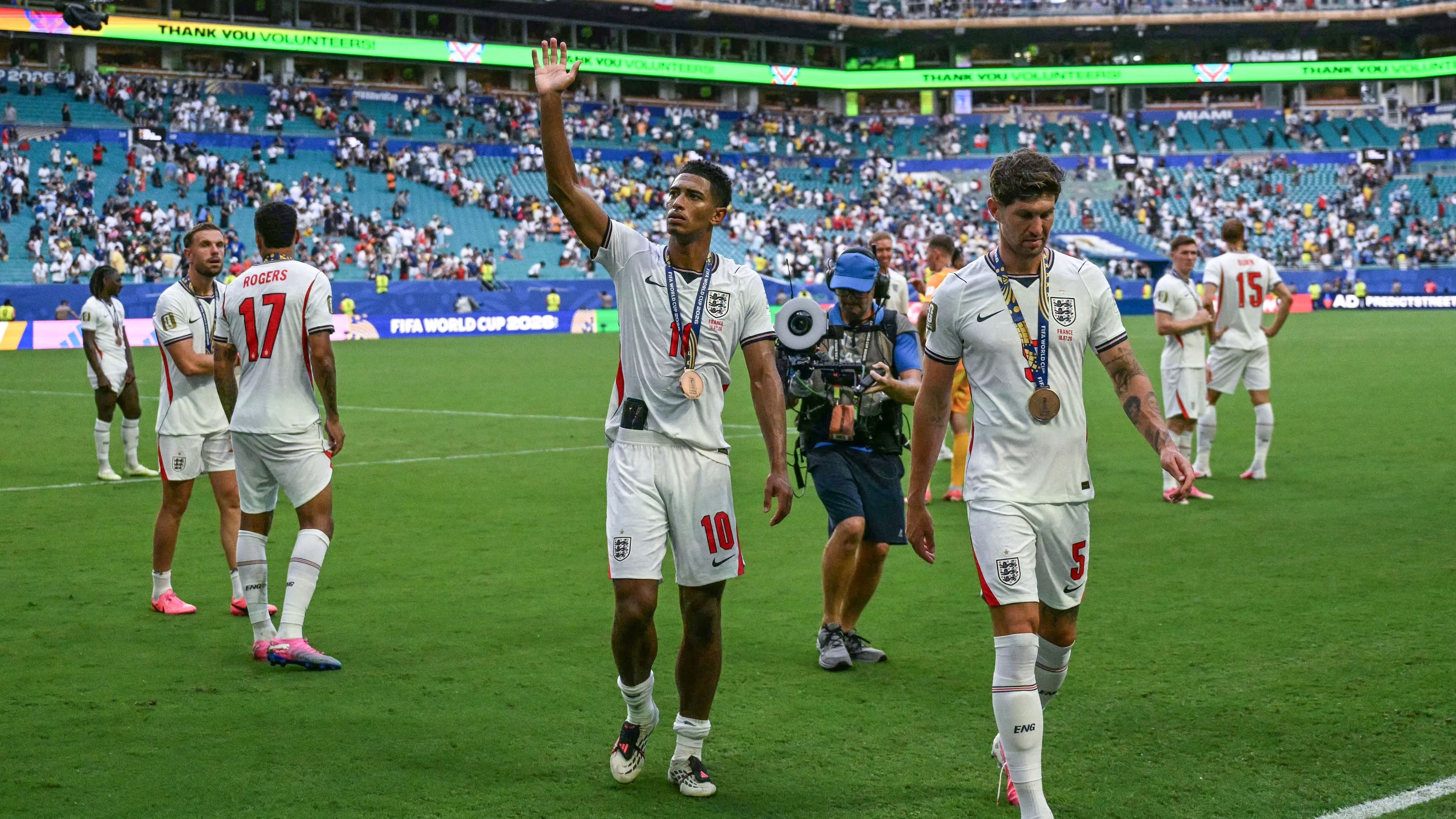 France and England mark 2026 World Cup after 8 goals