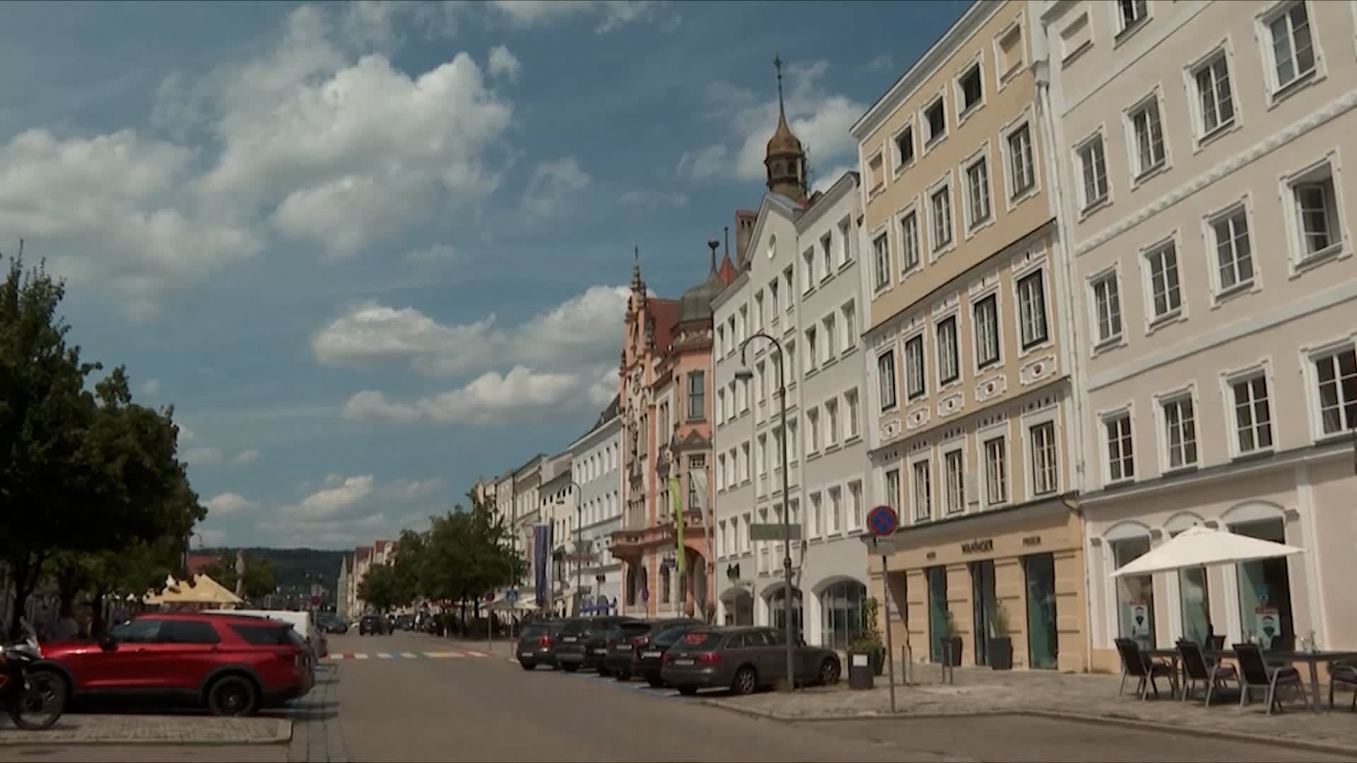 Austrian Plan Converts Hitler's Home to Police Station