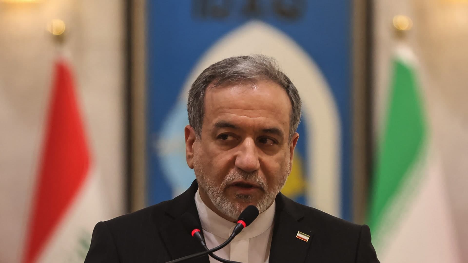 Araghchi discusses Iran-Gulf relations and disputes