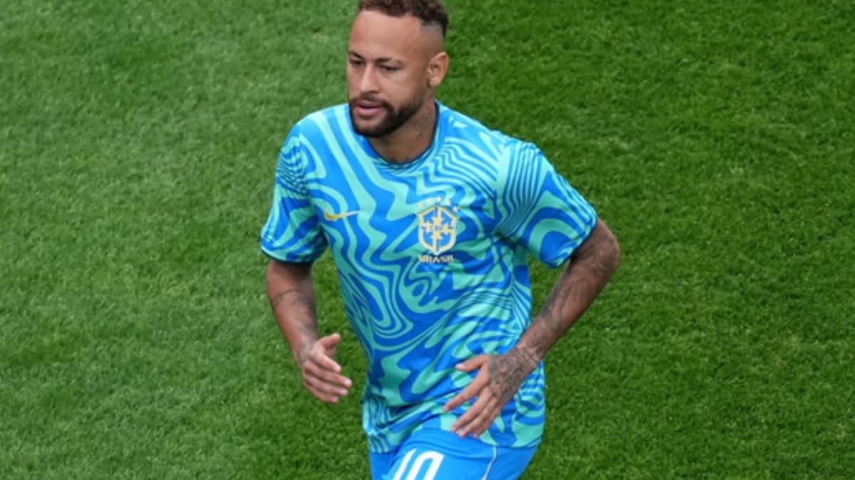 Neymar Attends Daughter's Six-Month Celebration