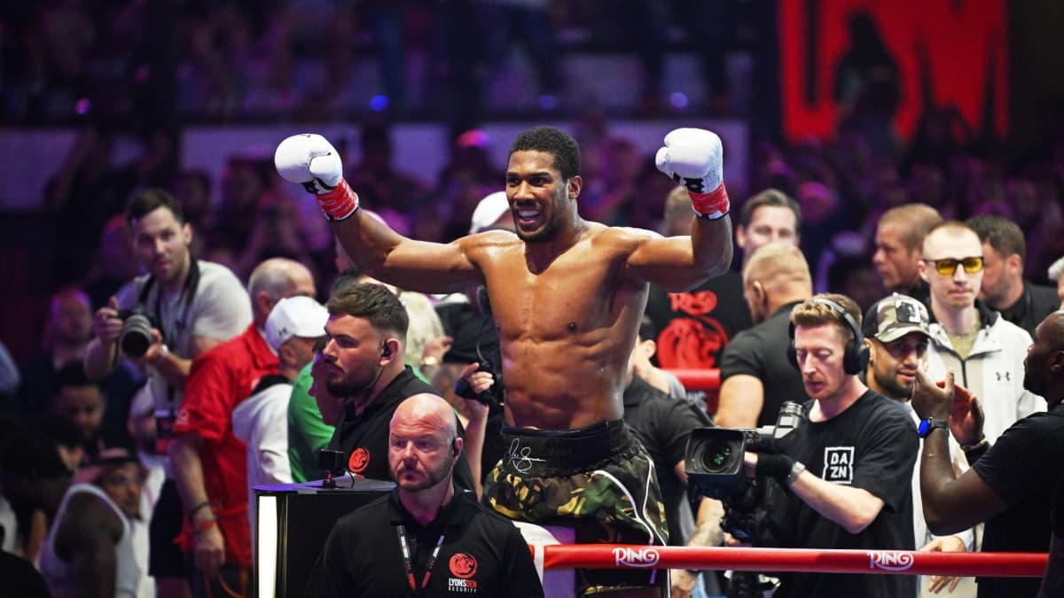 Anthony Joshua survives and scores knockout