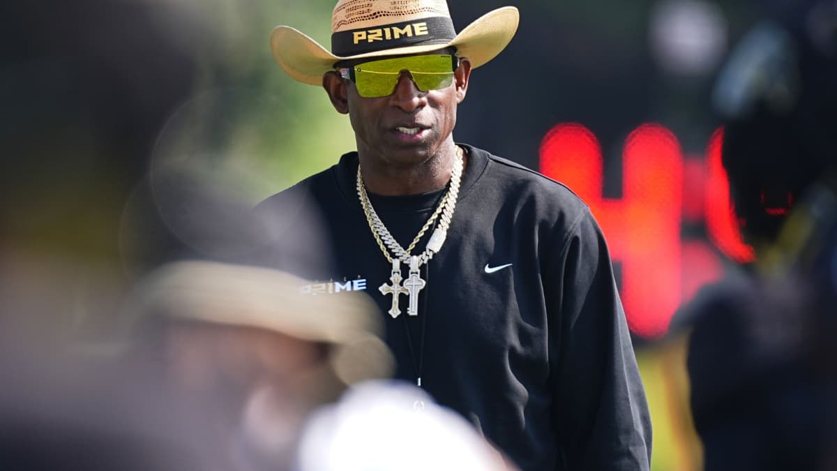 Deion Sanders faces pressure as season begins