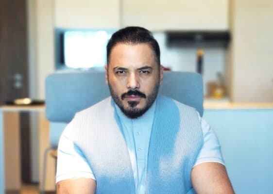 Artwork in Rami Ayach's will sparks attention