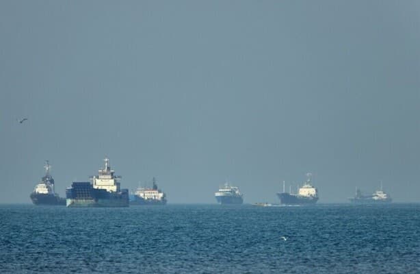 Oman-Iran Talks on Strait Progress