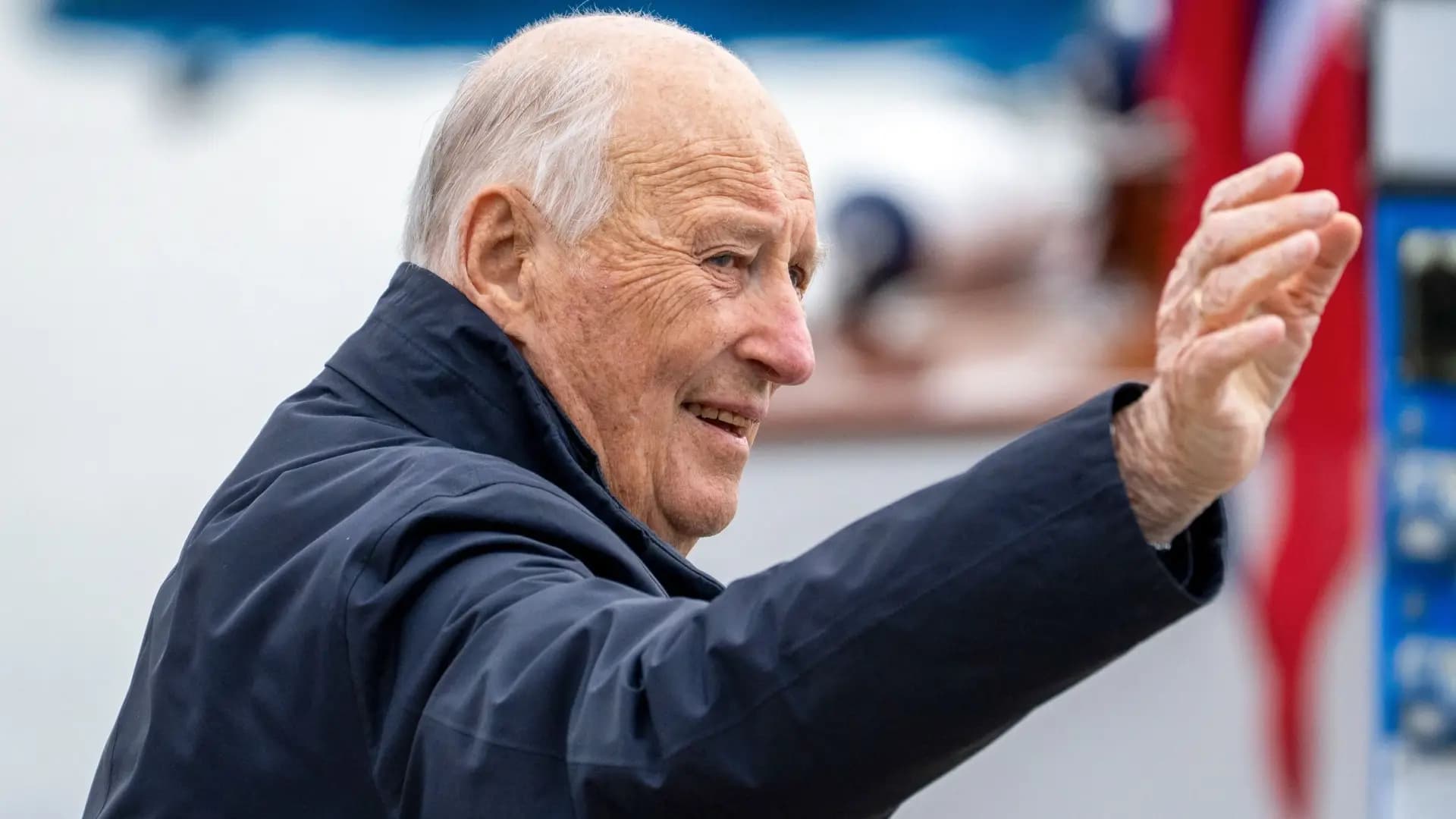 Photos - Norway's King Harald V serving 35 years