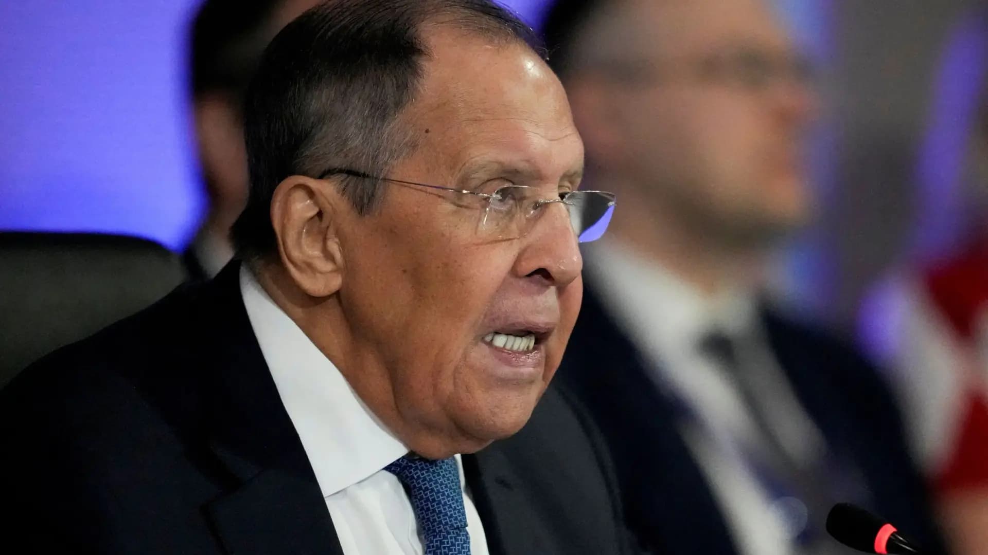 Russian and US Foreign Ministers meet in Manila