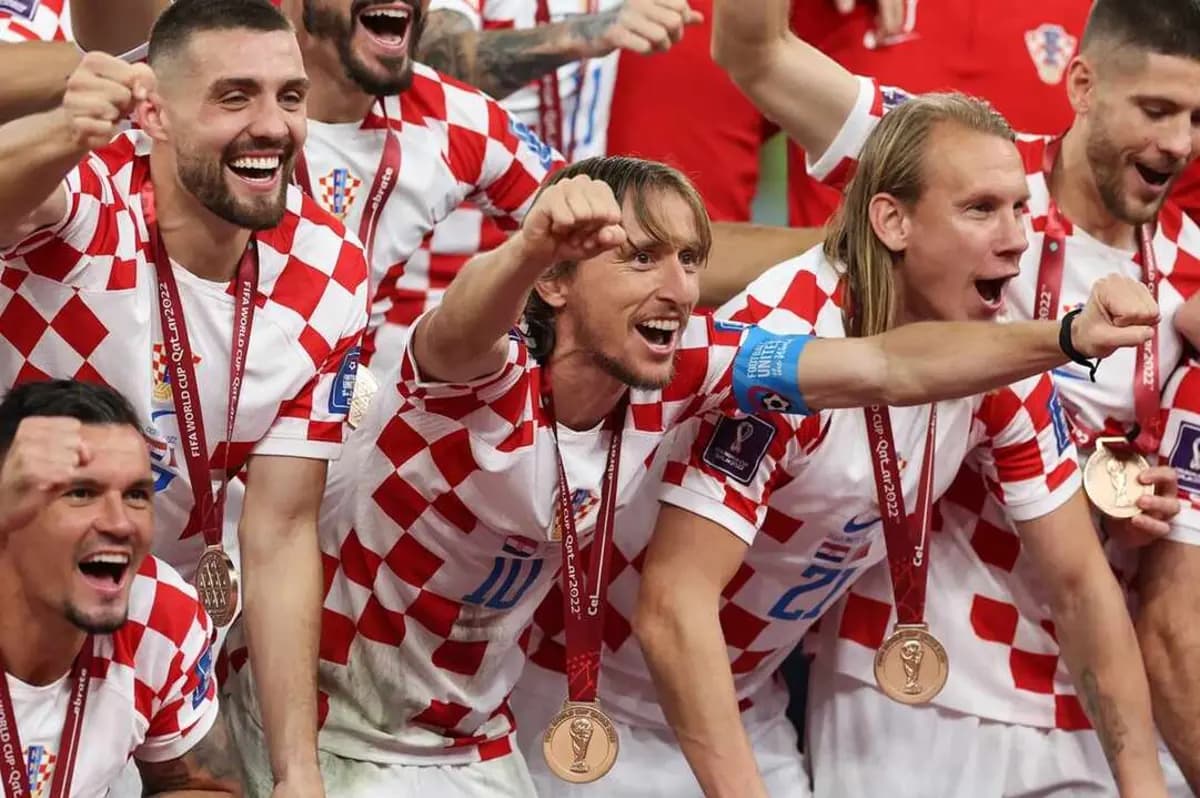 قبل مباراة فرنسا وإنجلترا.. سجل المتوجين بميداليات bronze في كأس العالم