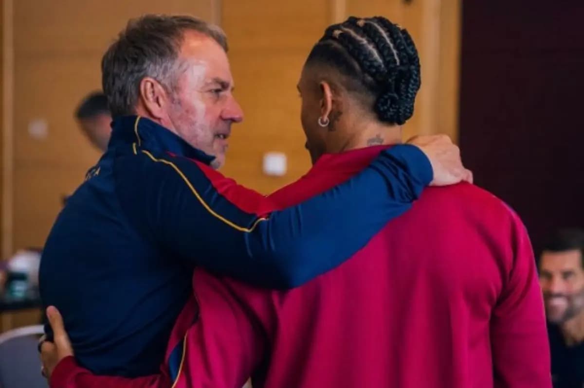 Raphinha Begins Barcelona Training
