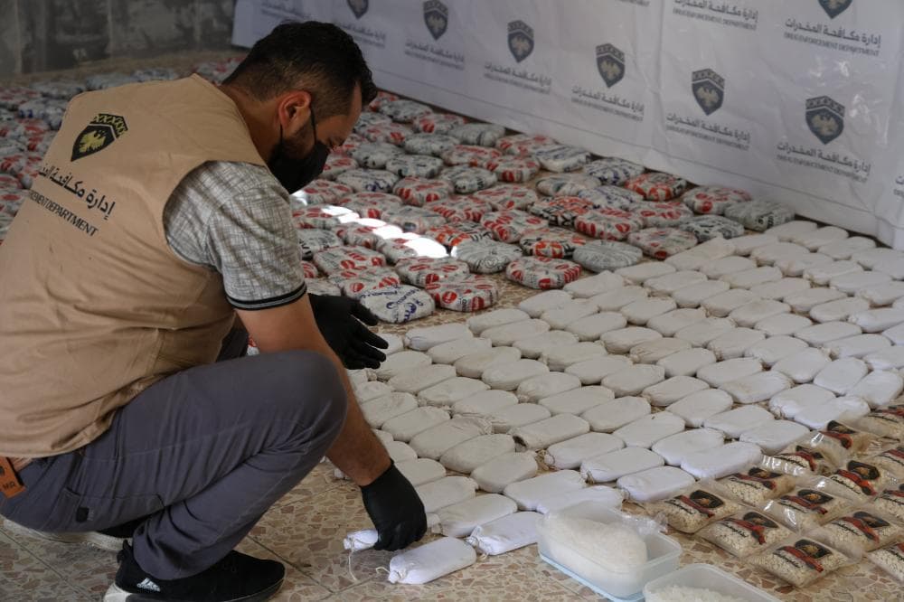 Syrian authorities seize Lebanon-bound drug shipment