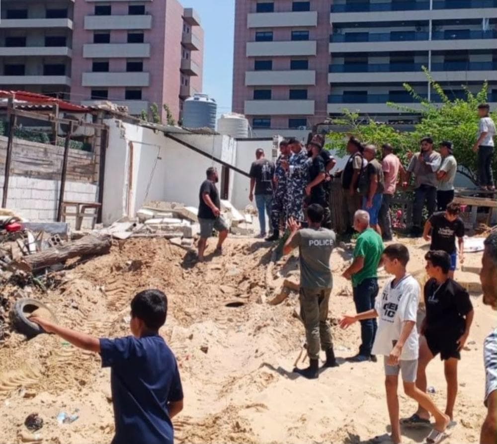 Tyre Beach Violations Removed