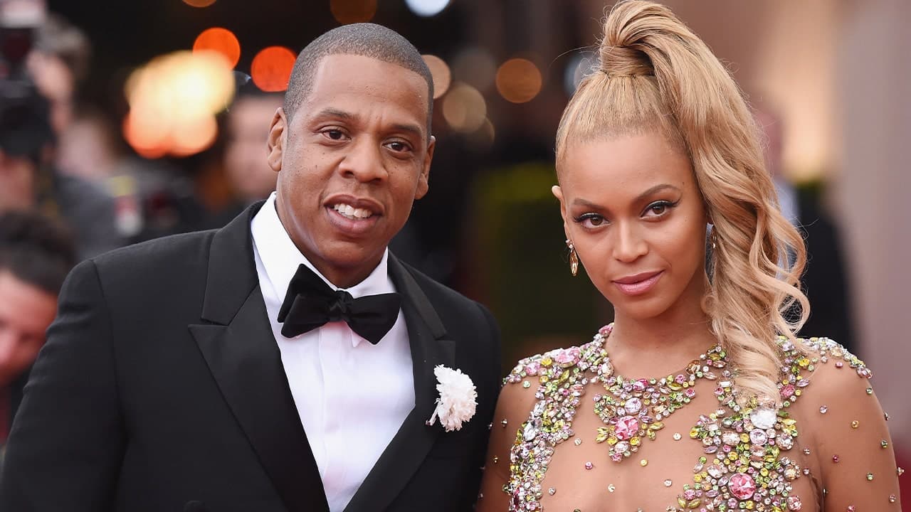 Beyoncé and Jay-Z's East Hampton home gate damaged after man crashes through
