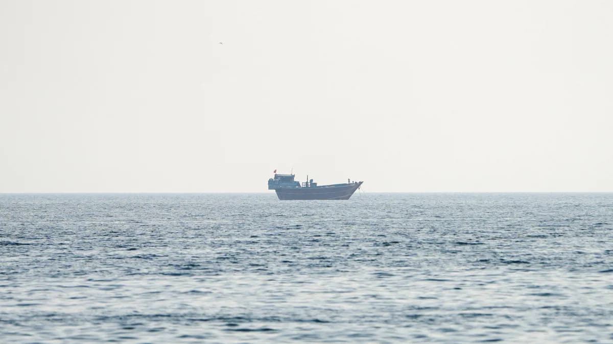 UN urges evacuation of 6000 sailors in Hormuz