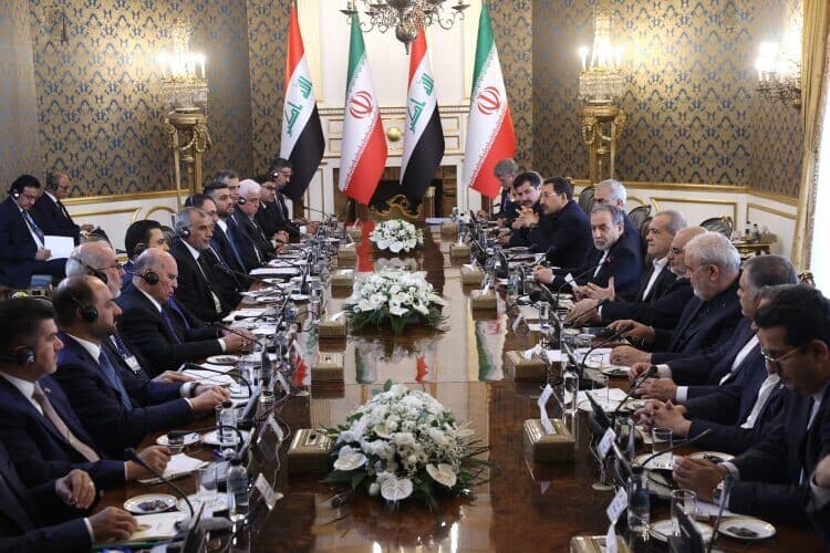 Party holds talks with Iraqi PM