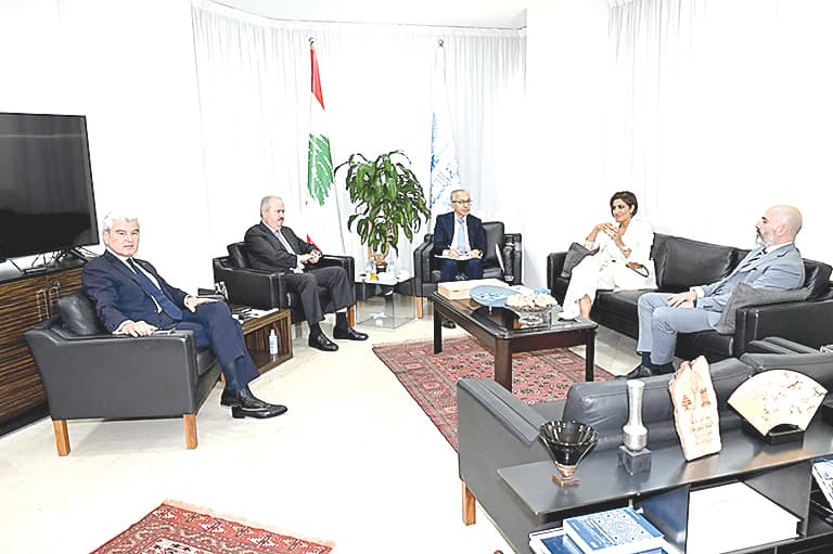 Finance Minister Urges Early Action on Fee Reforms